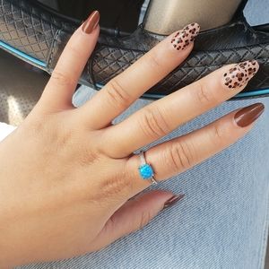 Blue opalescent ring